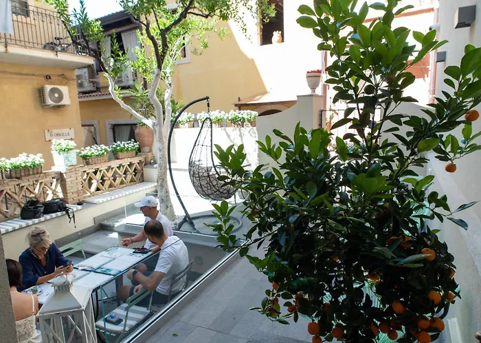 Villa D'Orville luxury suites Taormina