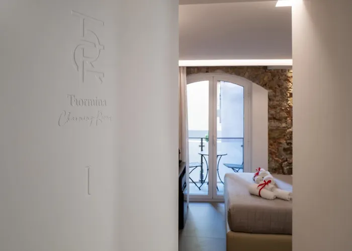 Taormina charming rooms